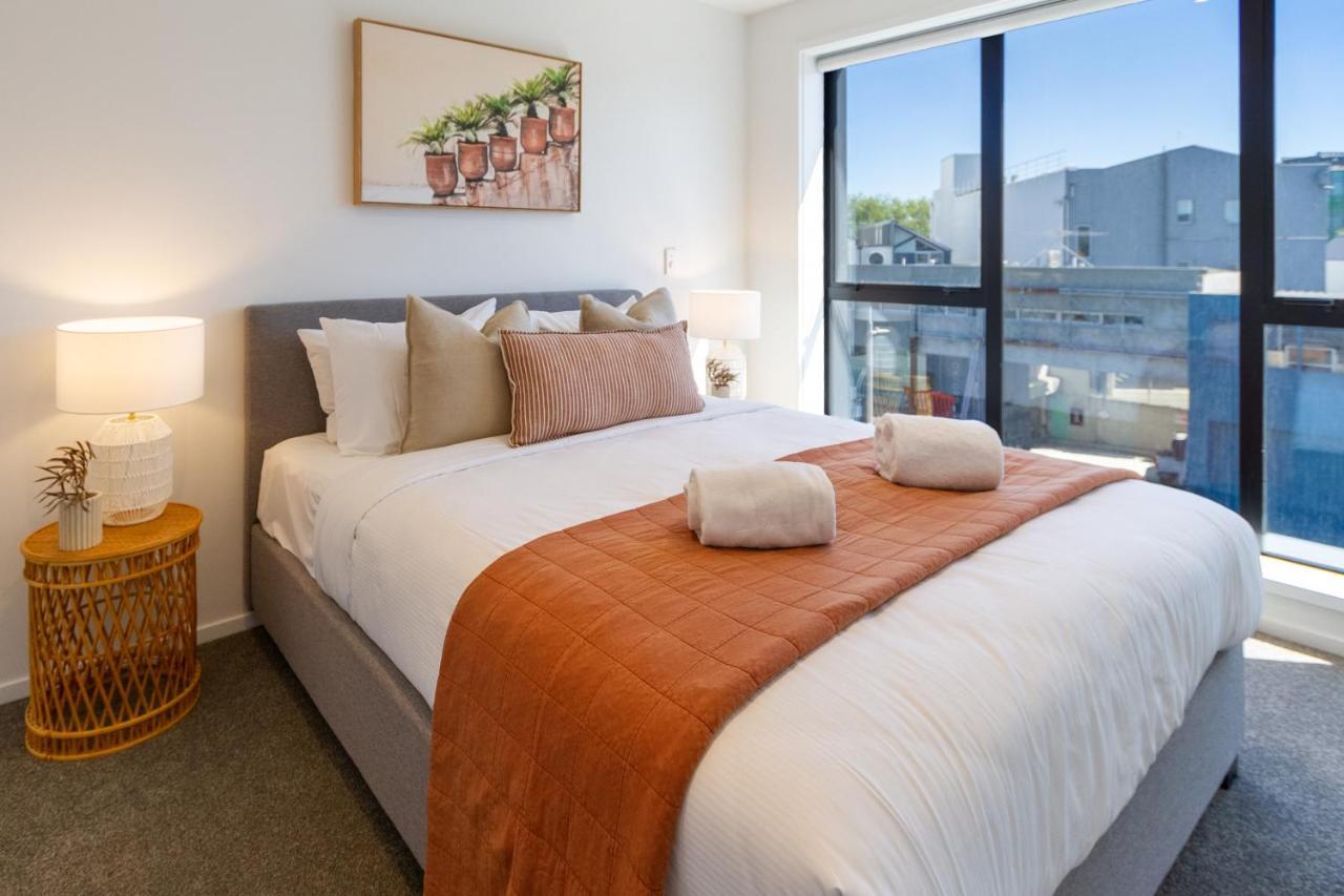 Central Sunny Perch 2 Bed 1 Bath Apartment Christchurch Bagian luar foto