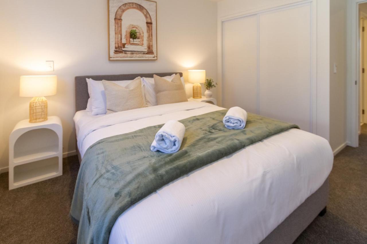 Central Sunny Perch 2 Bed 1 Bath Apartment Christchurch Bagian luar foto