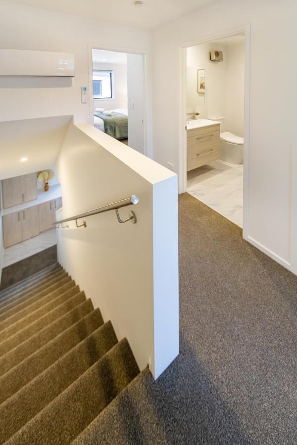 Central Sunny Perch 2 Bed 1 Bath Apartment Christchurch Bagian luar foto